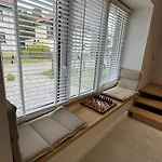 Lesna بيت للعطل